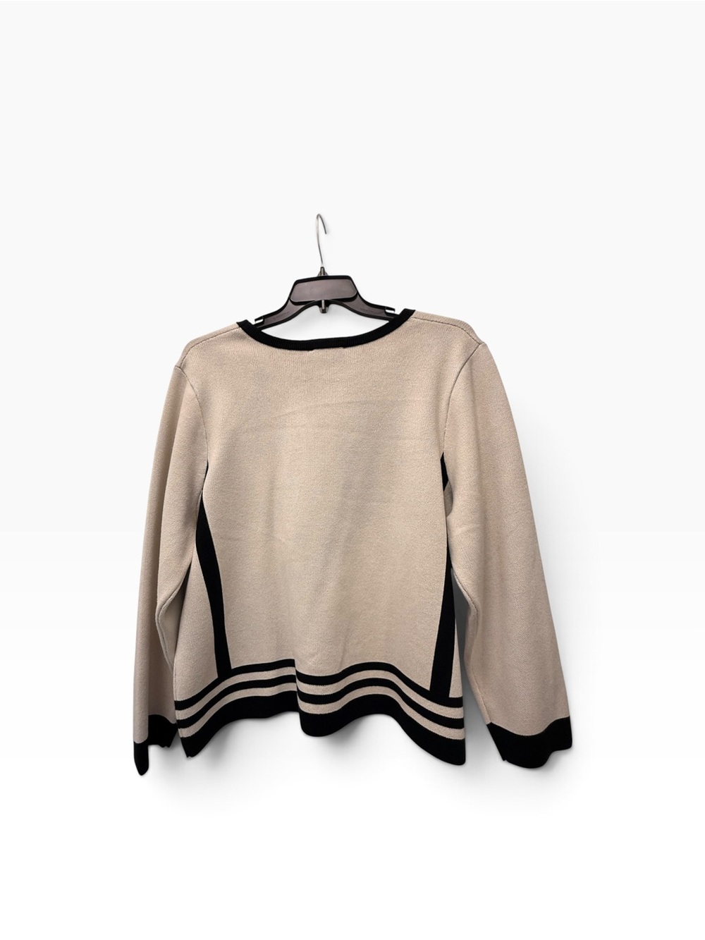 Investments Woman Beige & Black Contrast Trim Women's Long Sleeve Sweater 3X